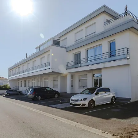 Le Domino By Interhome Lejlighed