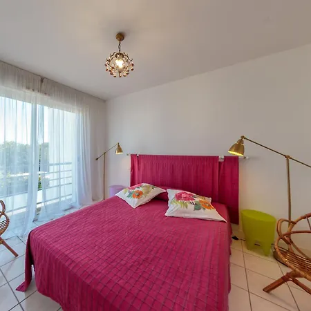 Le Domino By Interhome