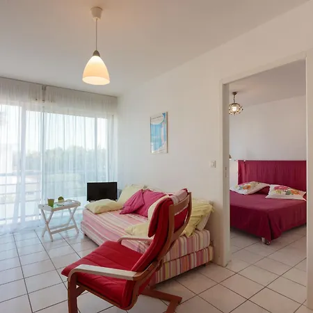 Le Domino By Interhome